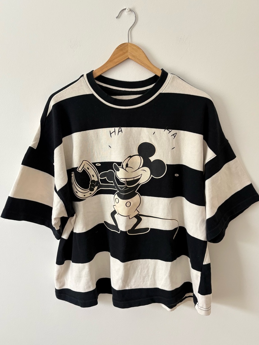 Disney Mickey Mouse Oversized Size Medium Striped Graphic Tee Collectors Travel